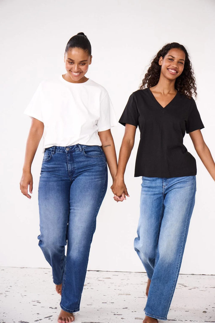 Medium Blue Full Length Jeans