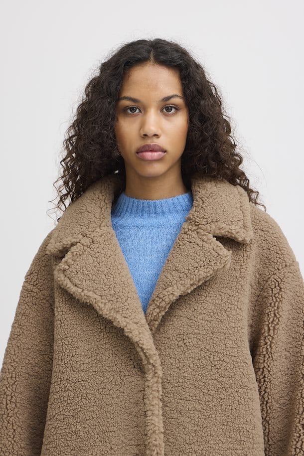Teddy Bear Jacket in Desert Taupe
