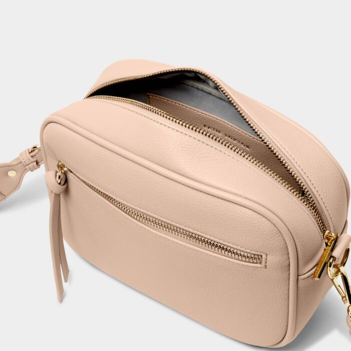 Hallie cross body bag medium in Nude pink