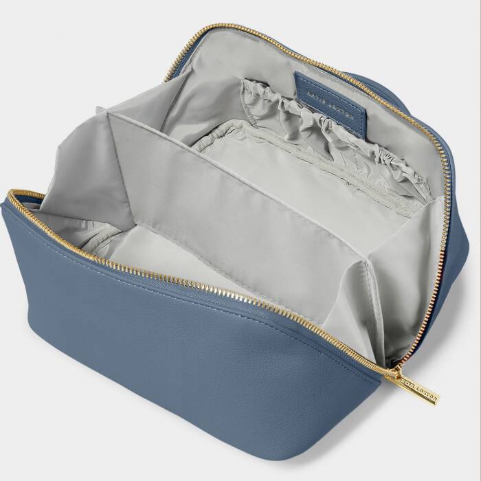 Medium make up bag and wash bag