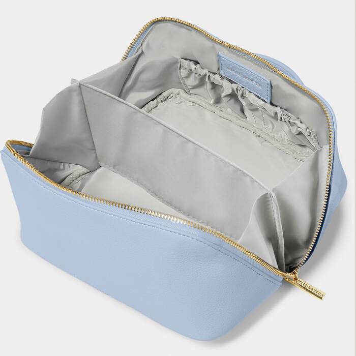 Medium make up bag and wash bag