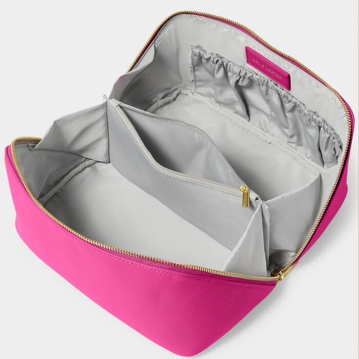 Medium make up bag and wash bag