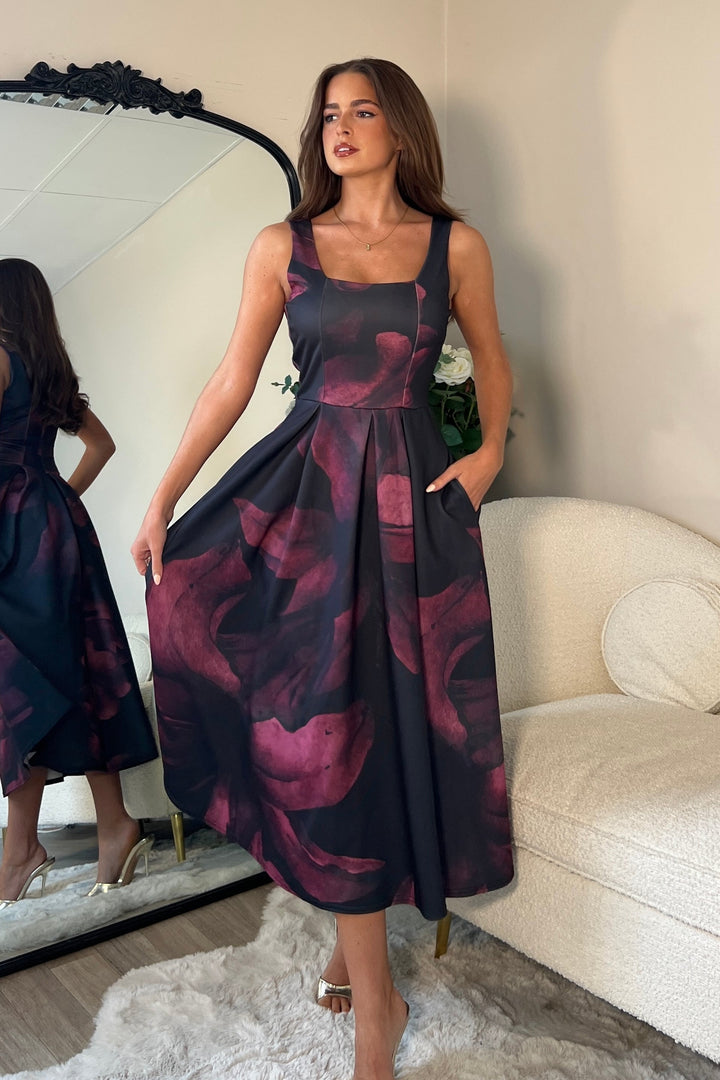 Erica square neck pleated midi dress Wine Floral
