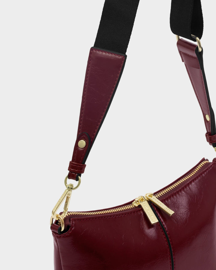 Laila patent crackle crossbody Bag in cherry