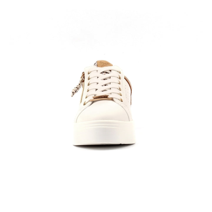 Cream Presley Trainers