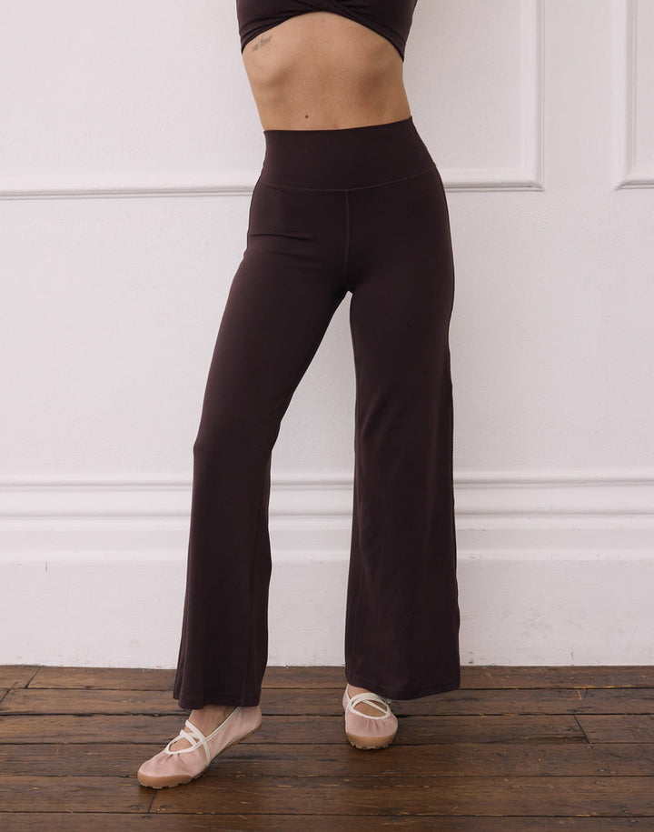 Day  Kind Flare Legging in Mocha Bean
£65.00