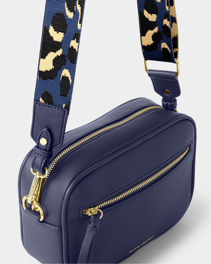 Hallie crossbody bag in Navy