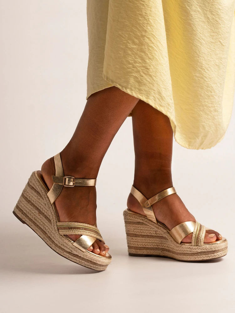 Ella sandal