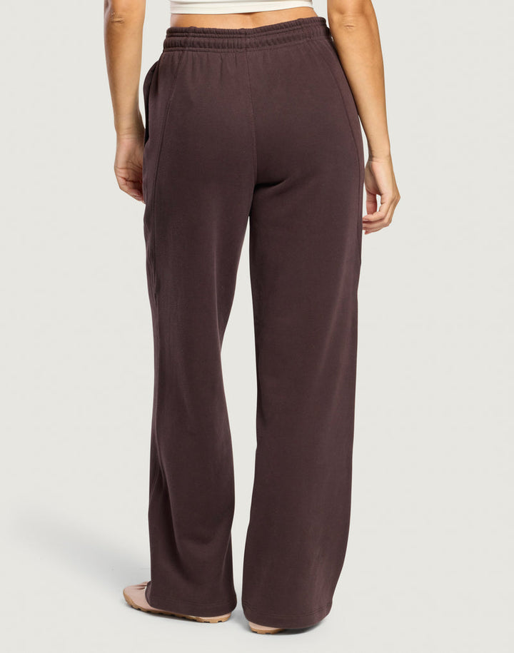 Wide Leg Joggers in Mocha Bean
£60.00
