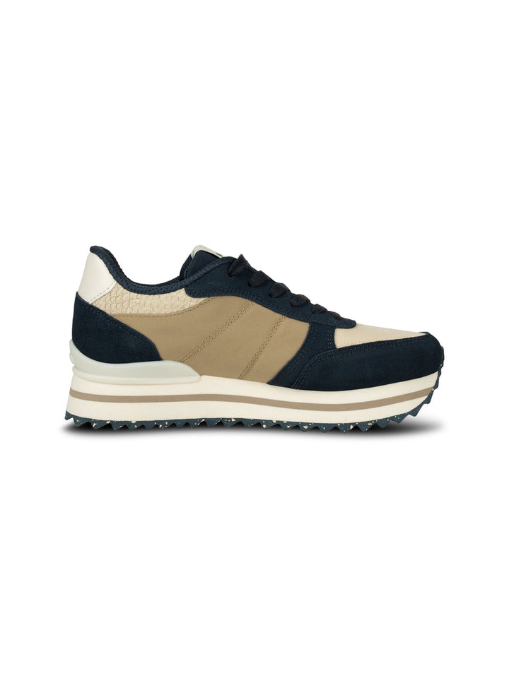 Ronja Plateau - Navy trainer