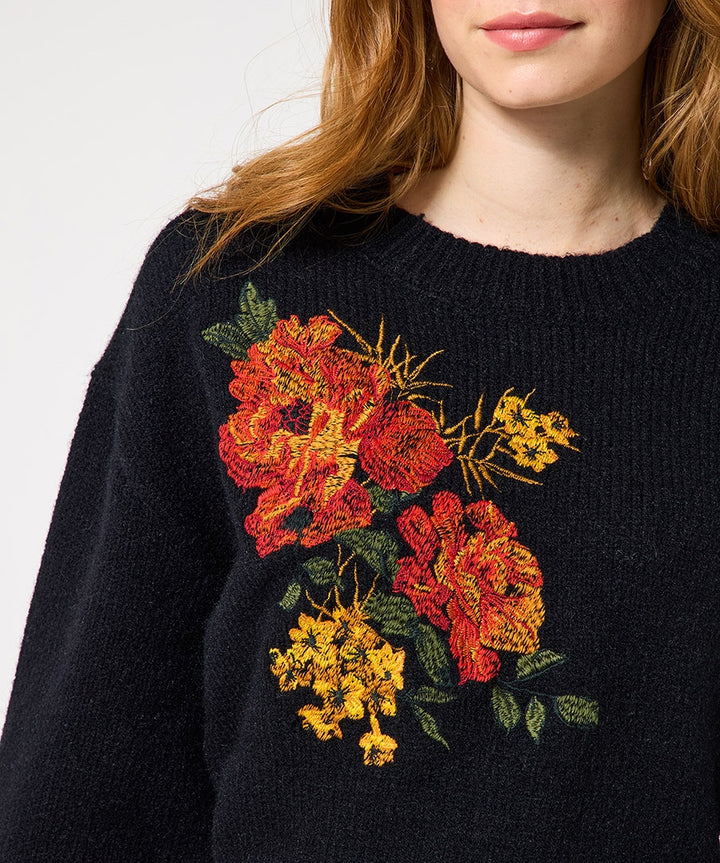 Remarkable Floral embroidery jumper