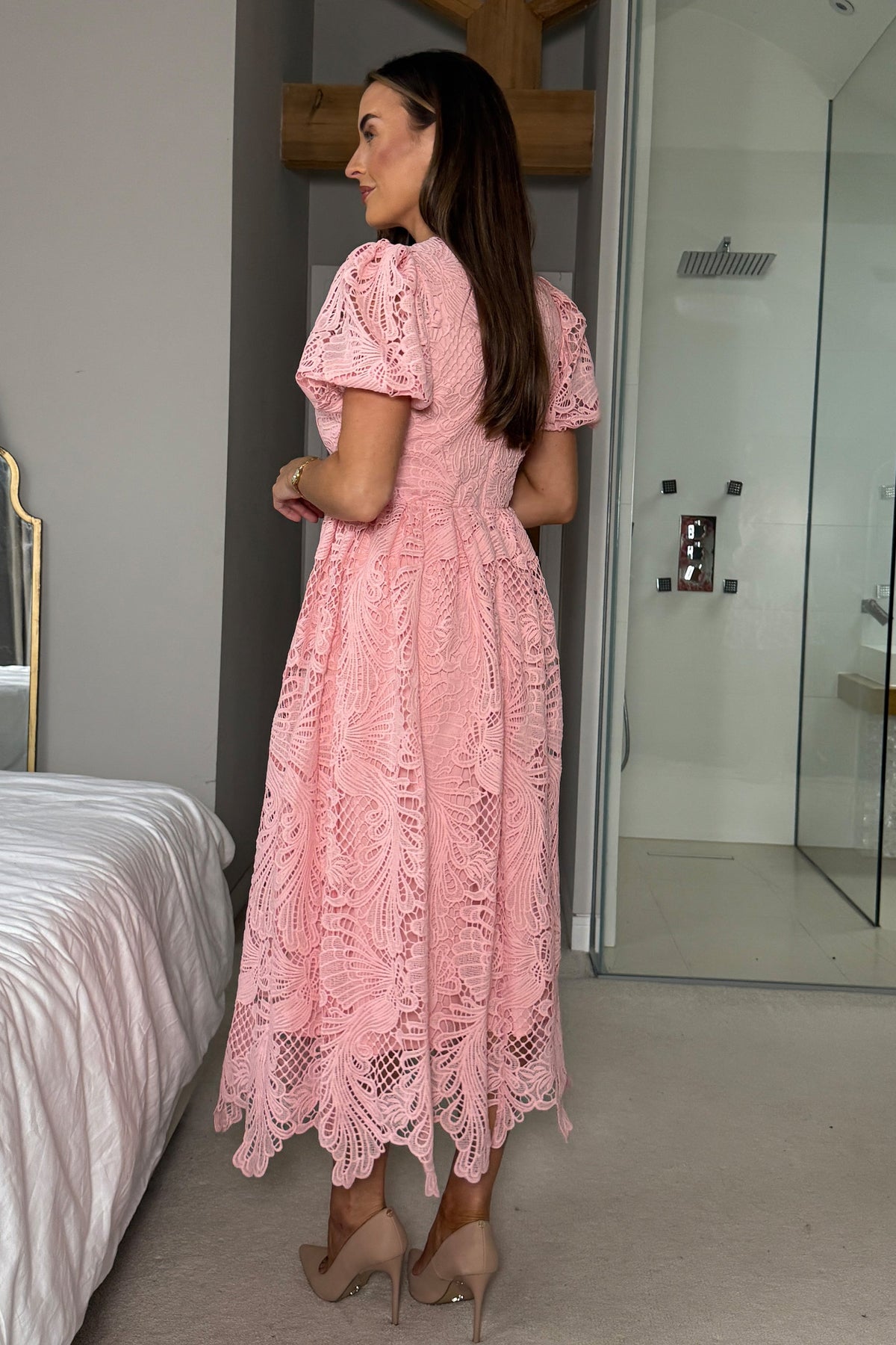Pink embroidery dress (sale)