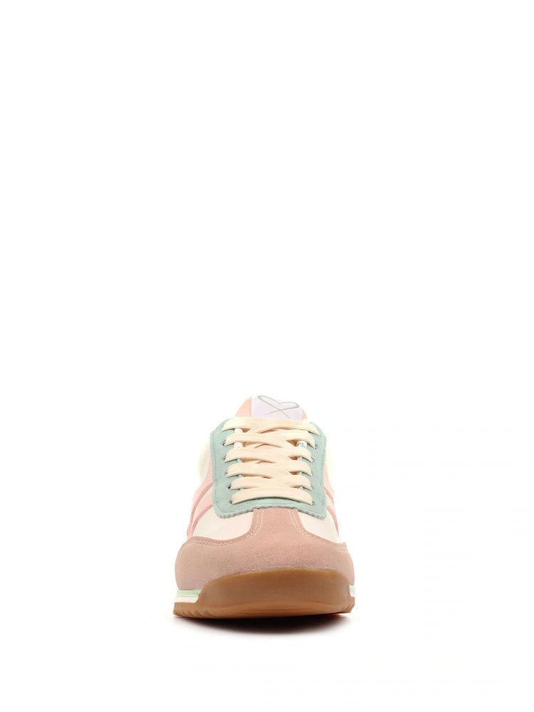 Zoe in Beige trainer only size 4 available