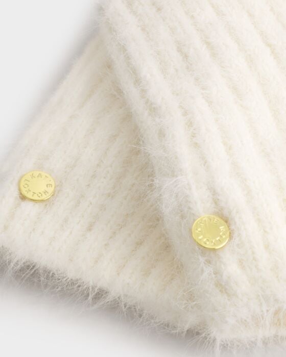 White winter wishes Hat and Mittens set