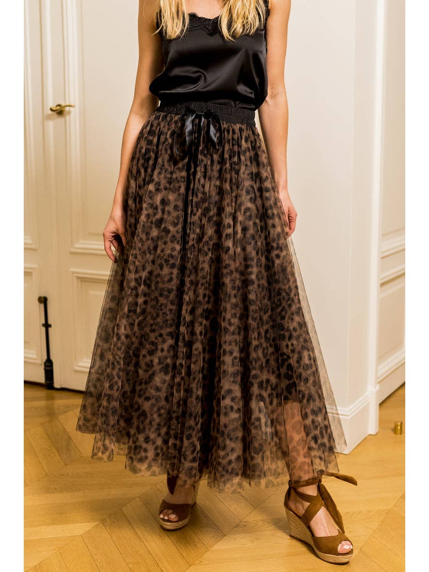 Aria leopard print skirt