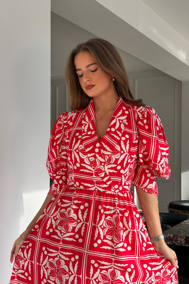 Fara Collar Midi Dress Red
